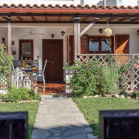 Holiday home Onar Seafront Maisonette