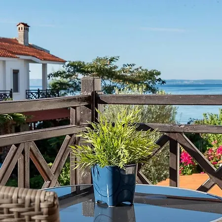 Holiday home Onar Seafront Maisonette